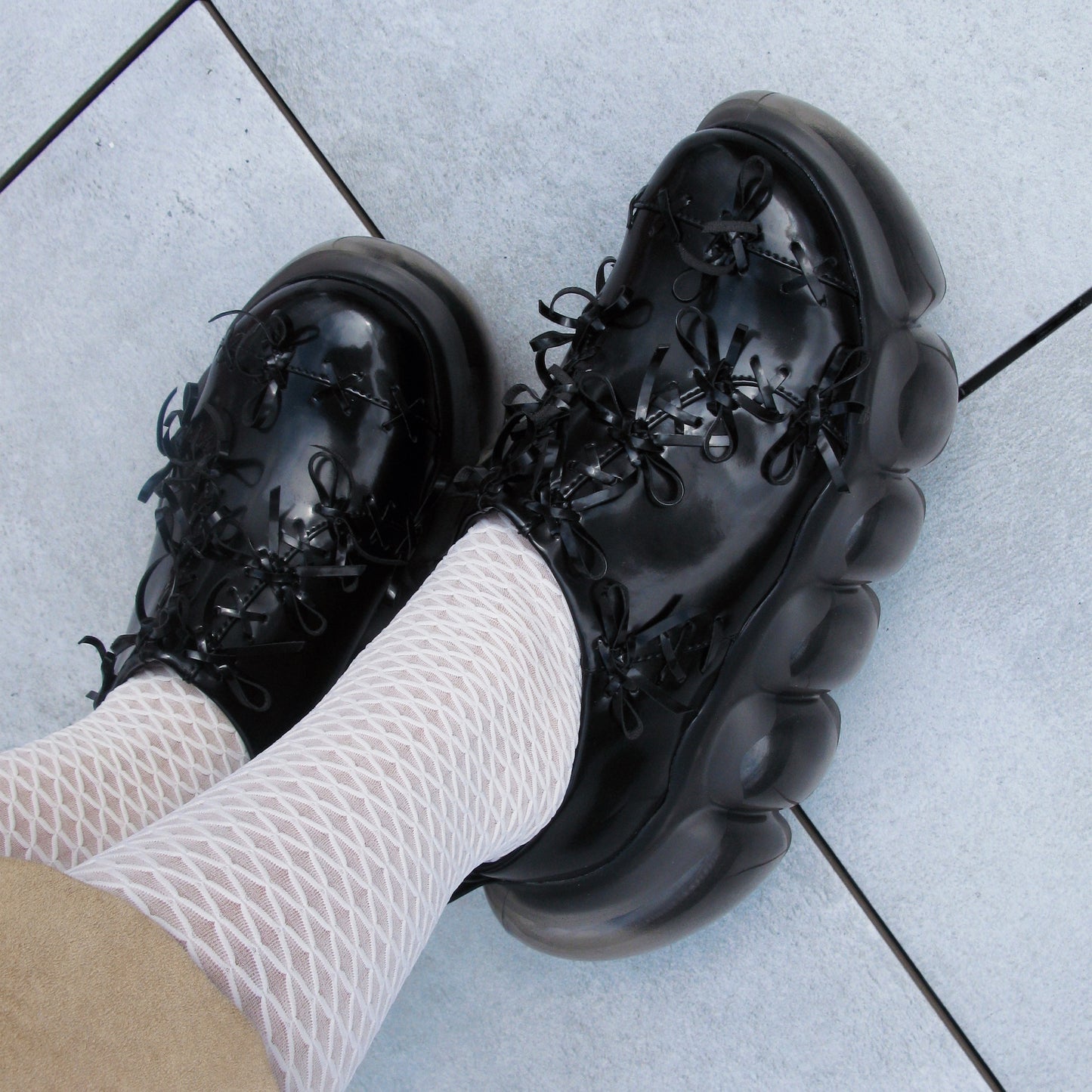 JEWELRY BUBBLE TINY RIBBON SABO / BLACK / MIKIOSAKABEサボ