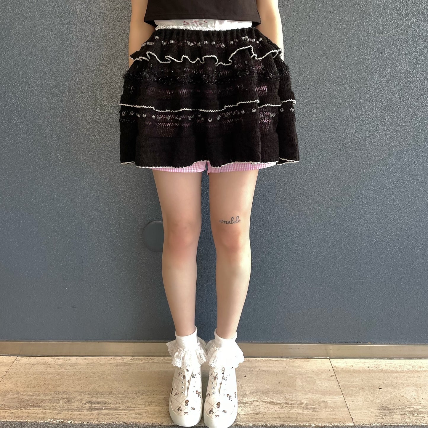 Knitted frill short skirt / Black / ニットフリルショートスカート