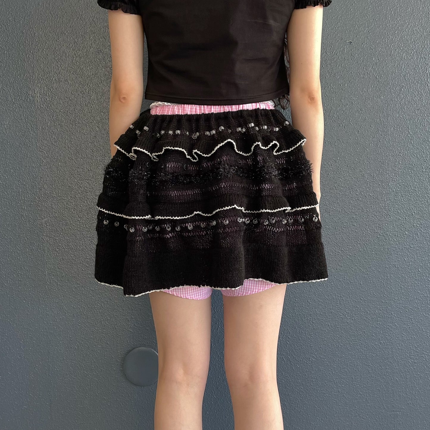 Knitted frill short skirt / Black / ニットフリルショートスカート