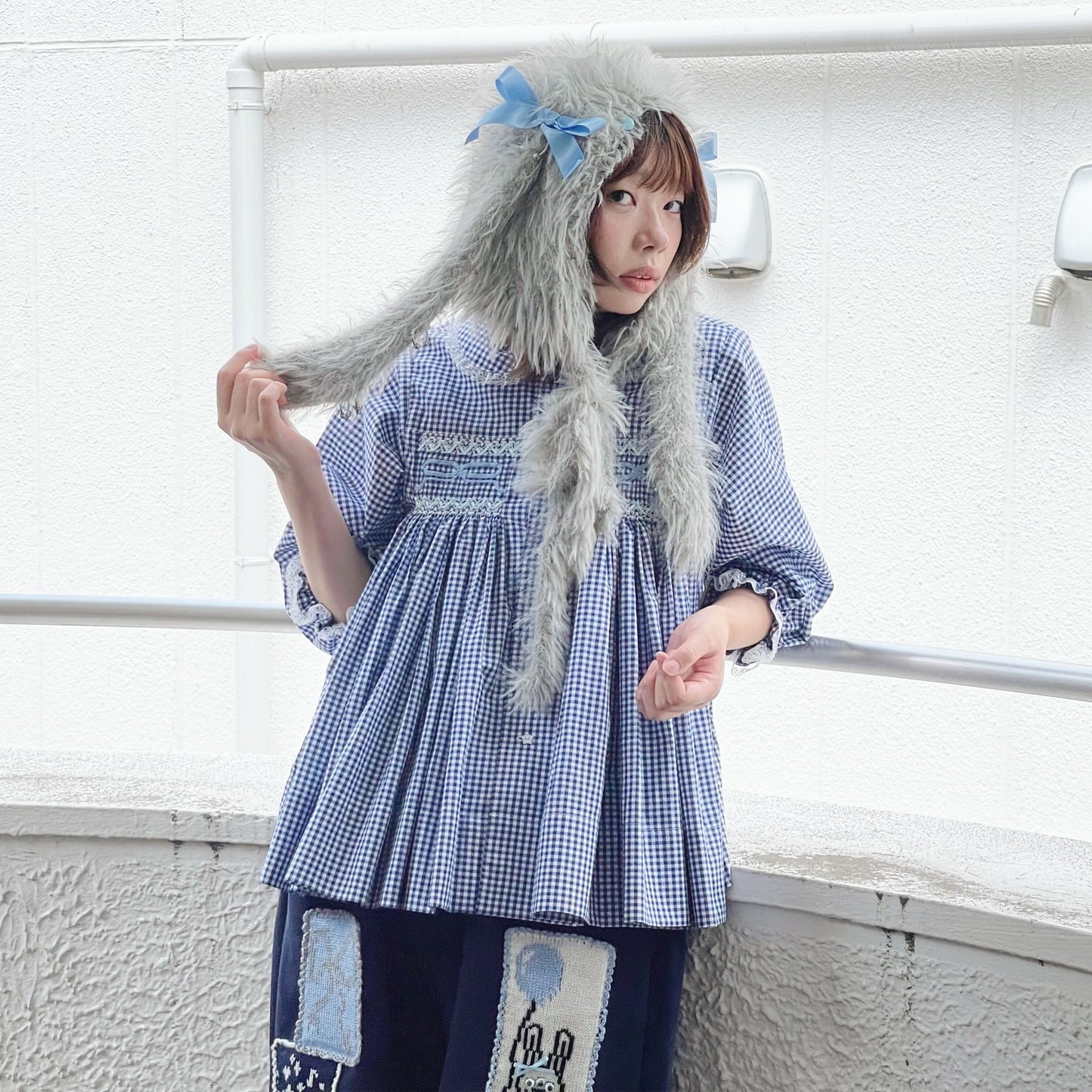 Smocking ribbon blouse / Blue / スモッキングリボンブラウス