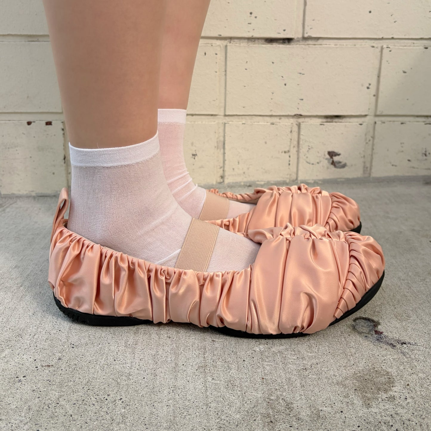 【THREETREASURES】Pirouette / PINK / サテンバレエシューズ