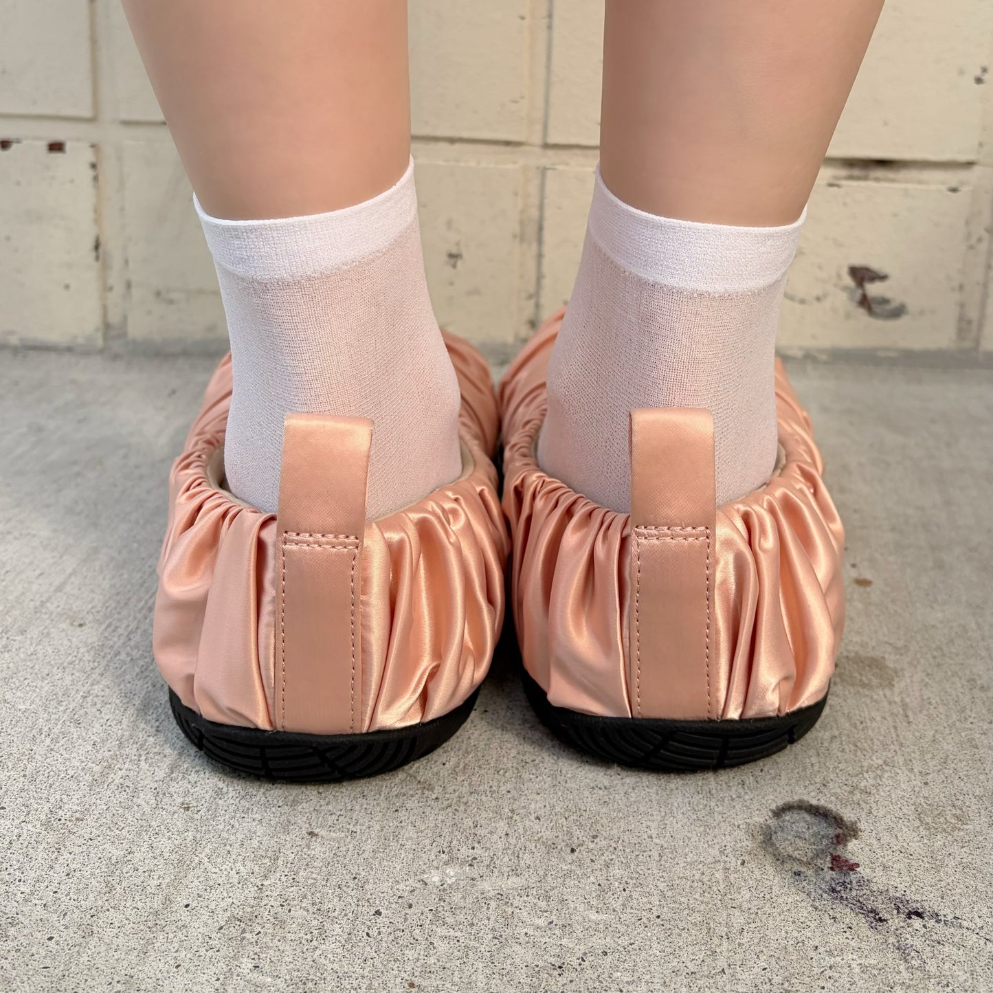 【THREETREASURES】Pirouette / PINK / サテンバレエシューズ