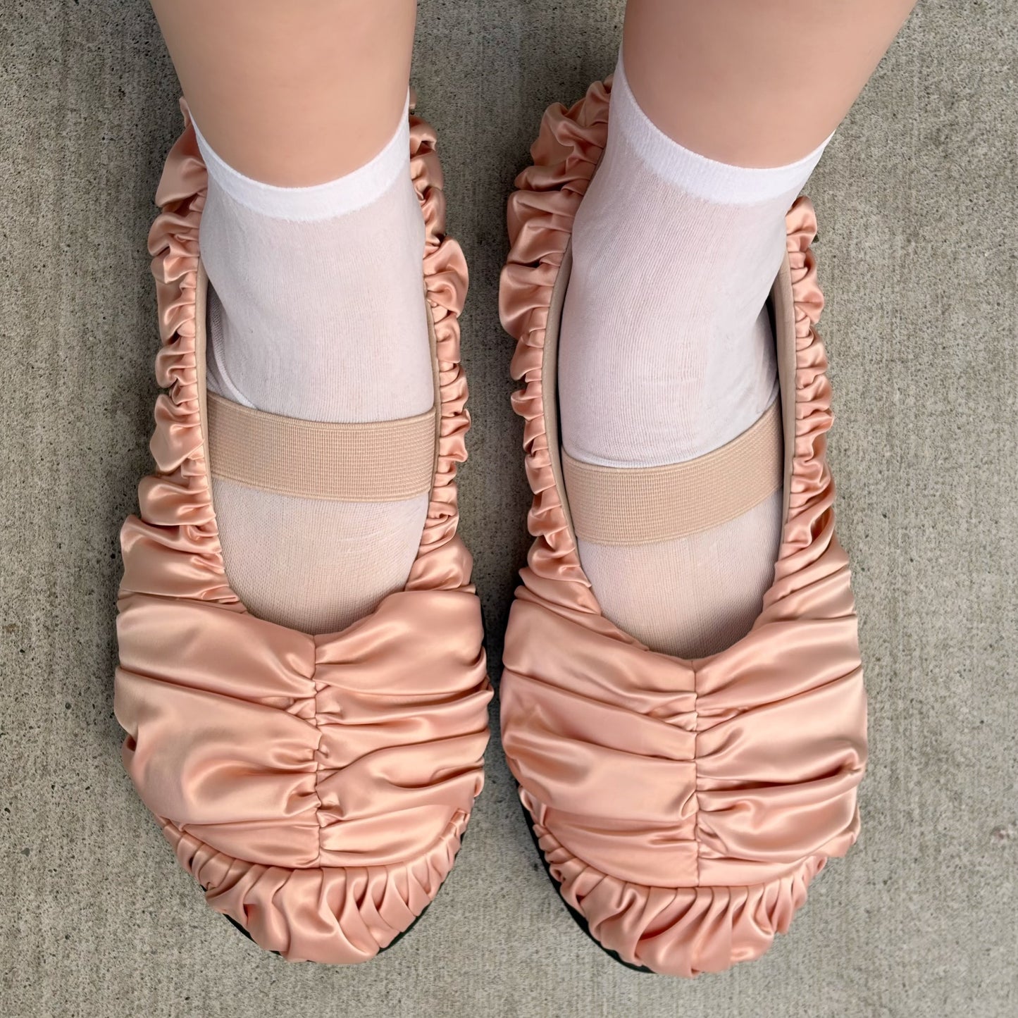 【THREETREASURES】Pirouette / PINK / サテンバレエシューズ