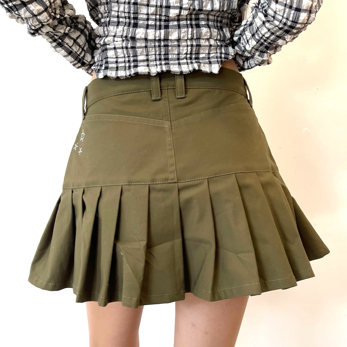 Pleated mini skirt / Khaki / プリーツミニスカート