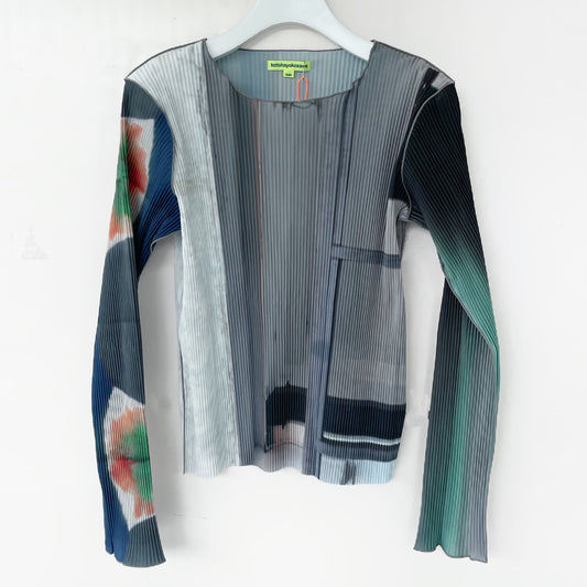 GRAPHIC TOP / GREEN / グラフィックトップ