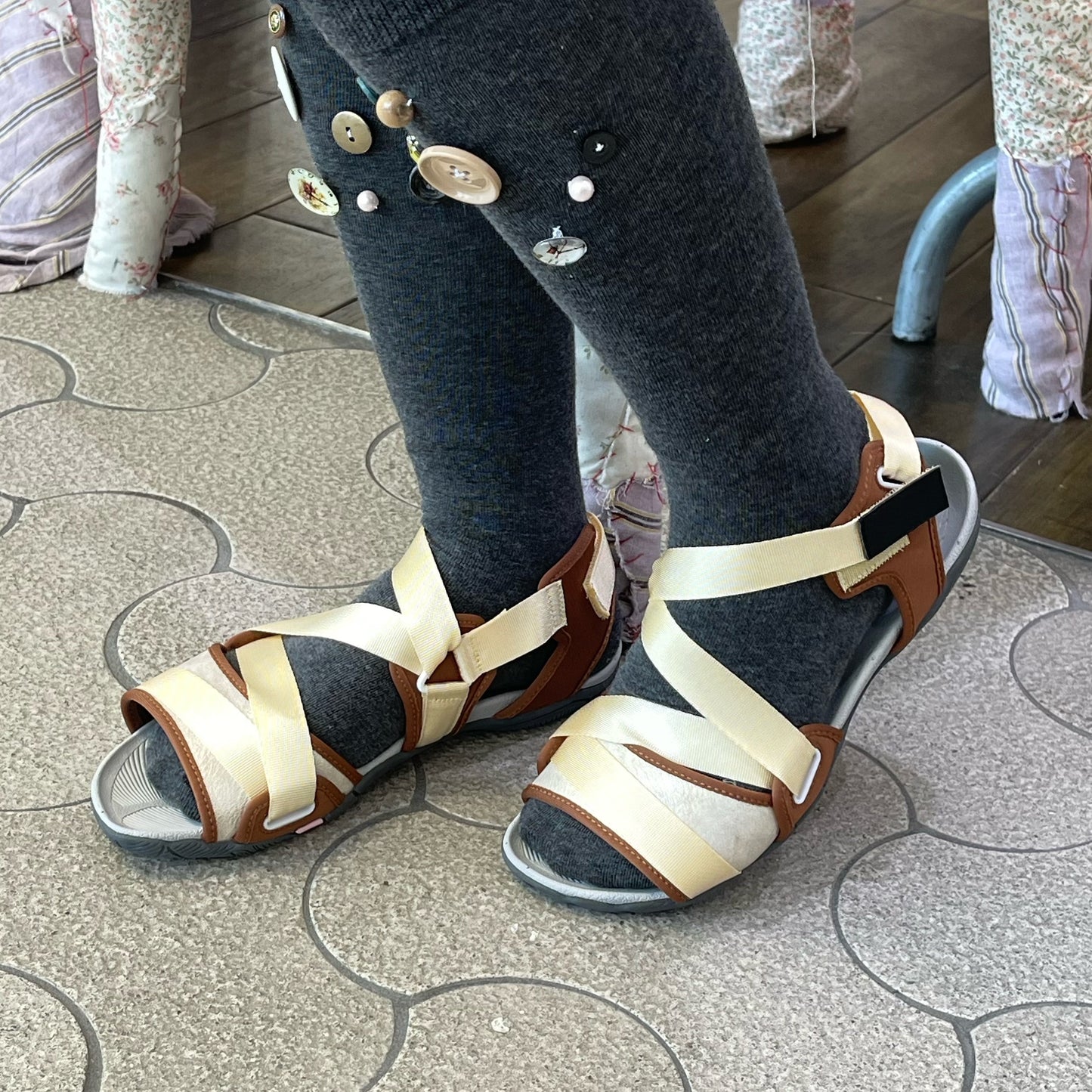 Sandal / Brown / サンダル