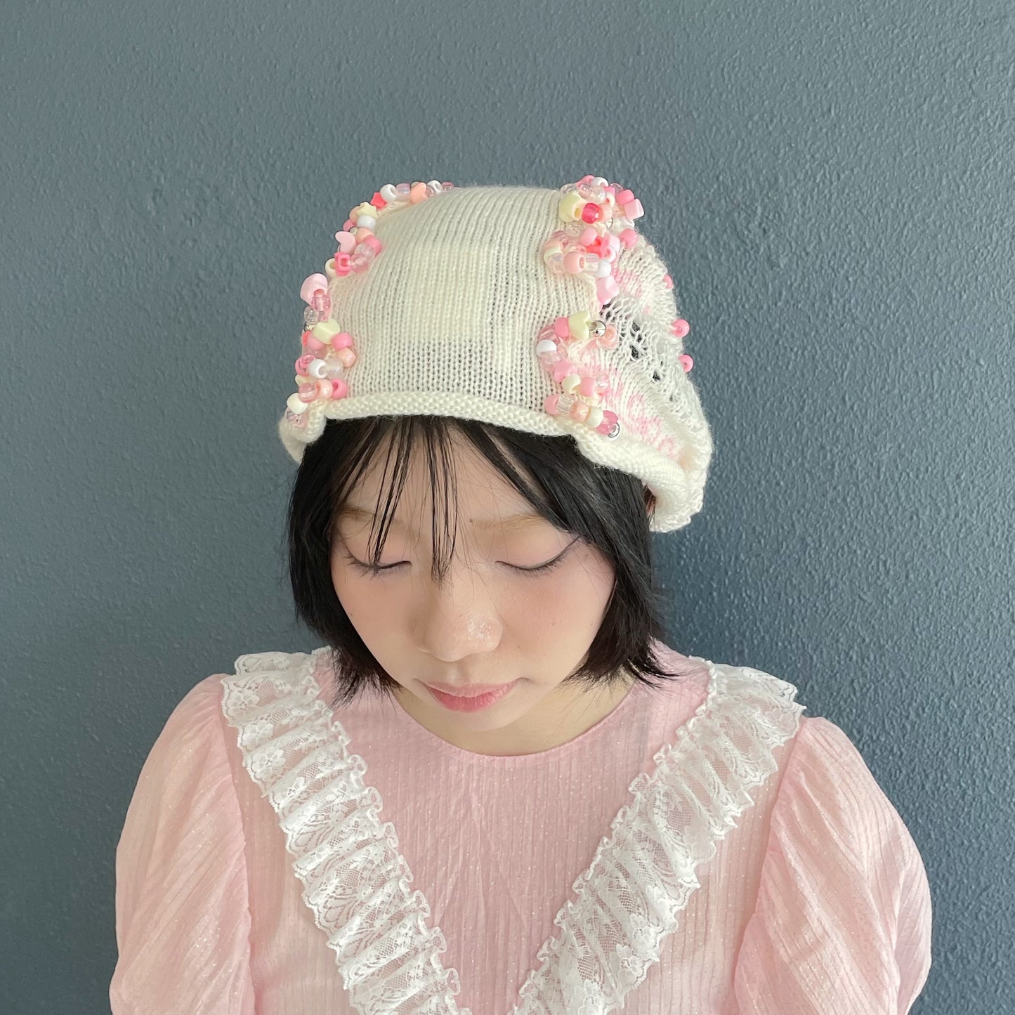Frill knitted ribbon hat / White × Pink / フリルニットリボンハット