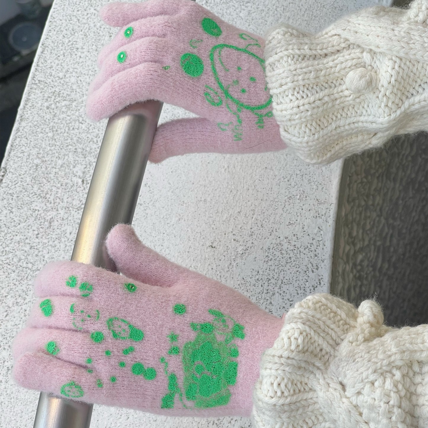 【SHEEP SOUVENIR】sheep vs winter knit glove / pink / 手袋