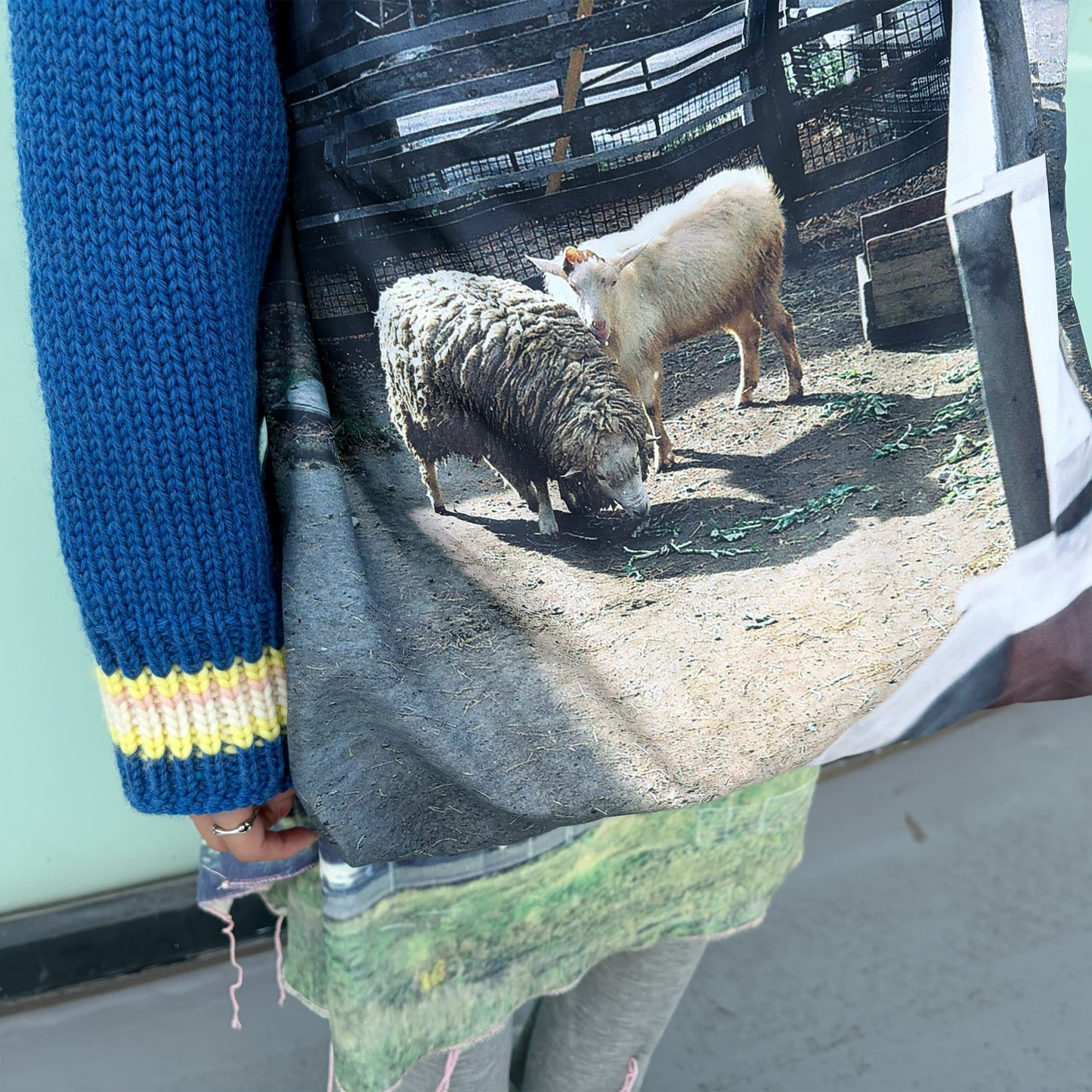 taffeta print shoulder bag / sheep x cow / タフタプリントショルダーバッグ
