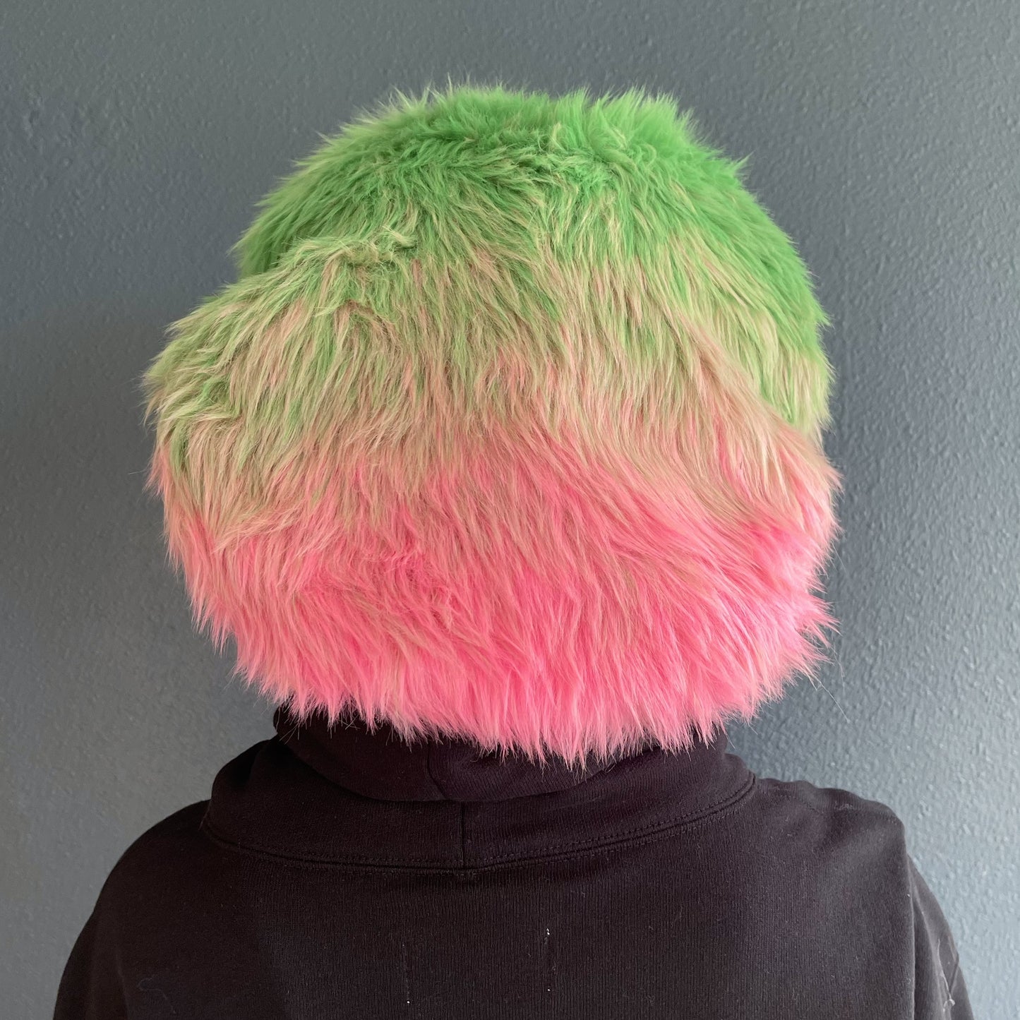 ROXANNE FUR CASQUETTE HIZUME / PINK × GREEN / フェイクファーキャスケット