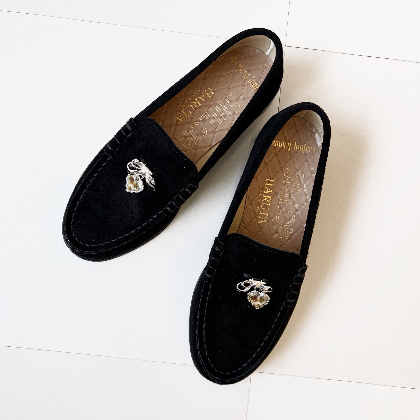 SIIILON×HARUTA Memory Loafer】dangle heart / Piano Black / ベロア