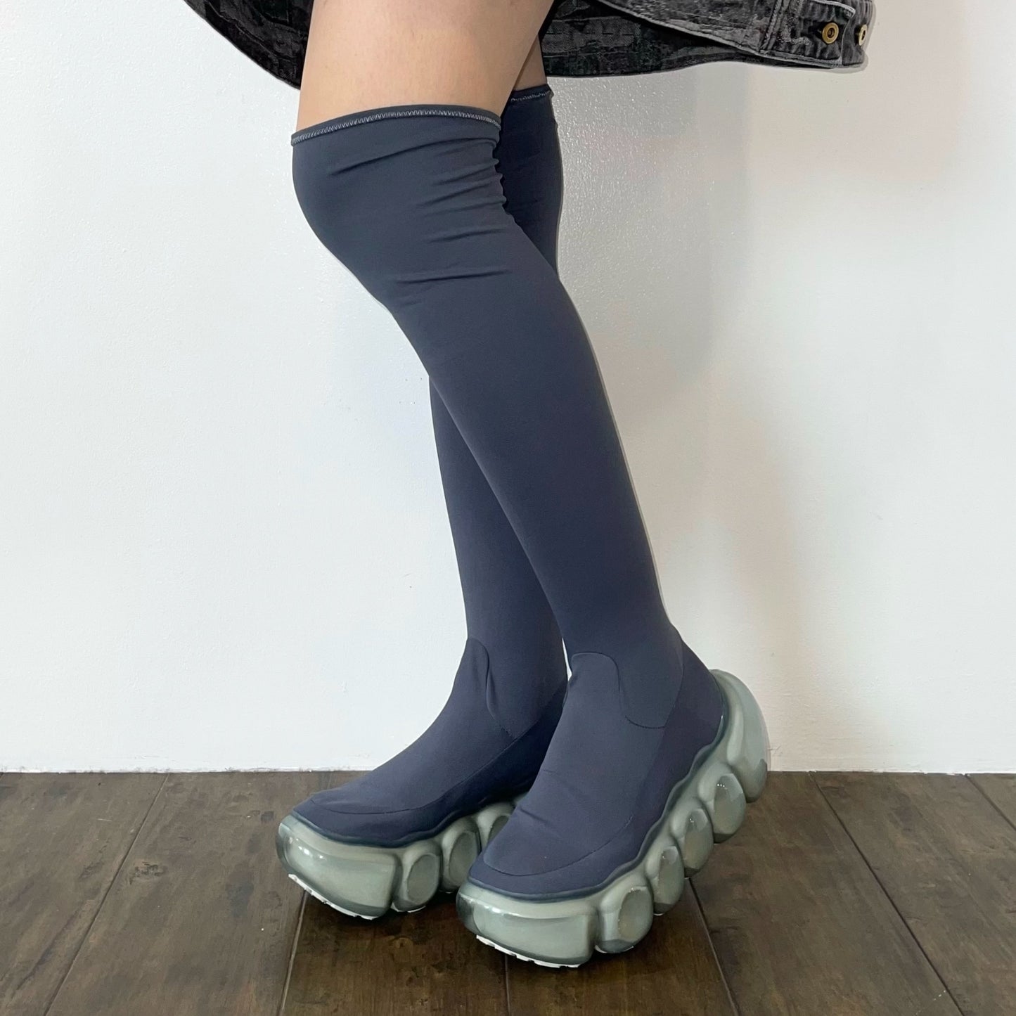 JEWELRY BUBBLE TIGHTS / DARK GRAY / MIKIOSAKABEソックスブーツ