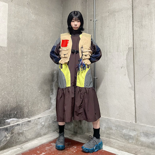 MULTIPOCKET FRILLVEST / BEIGE / マルチポケットフリルベスト