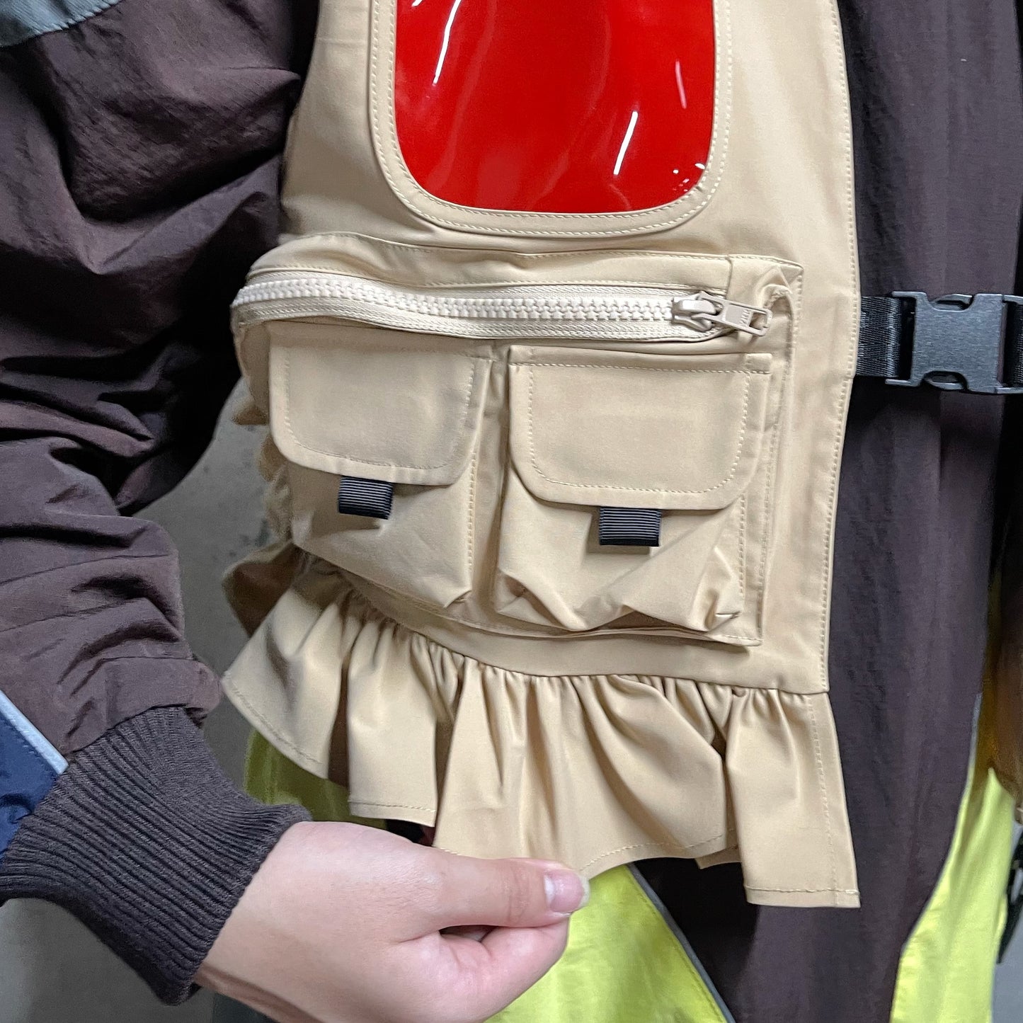 MULTIPOCKET FRILLVEST / BEIGE / マルチポケットフリルベスト
