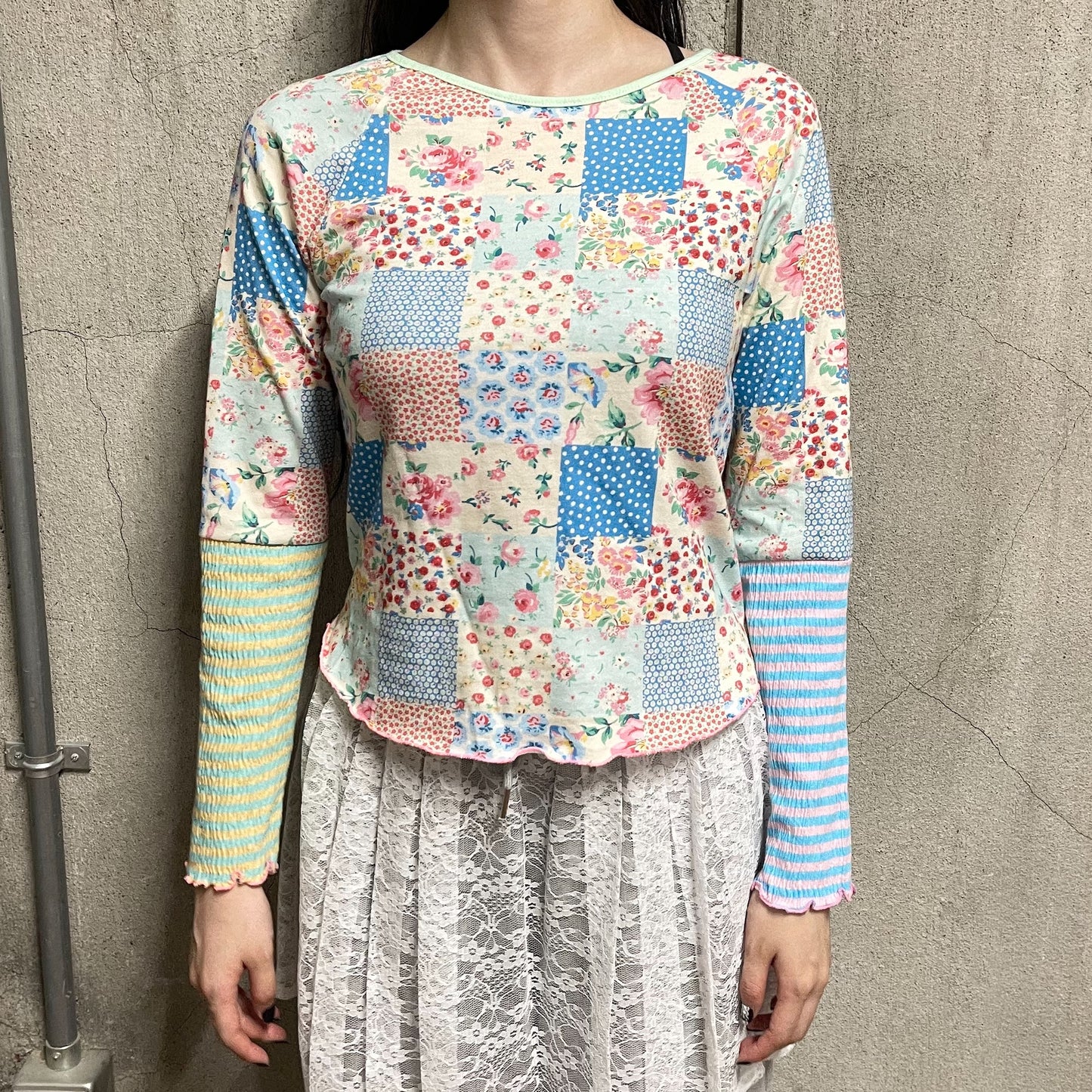 [F.E.E.S] ppi ppi patchwork long top / blue / パッチワークプリントT