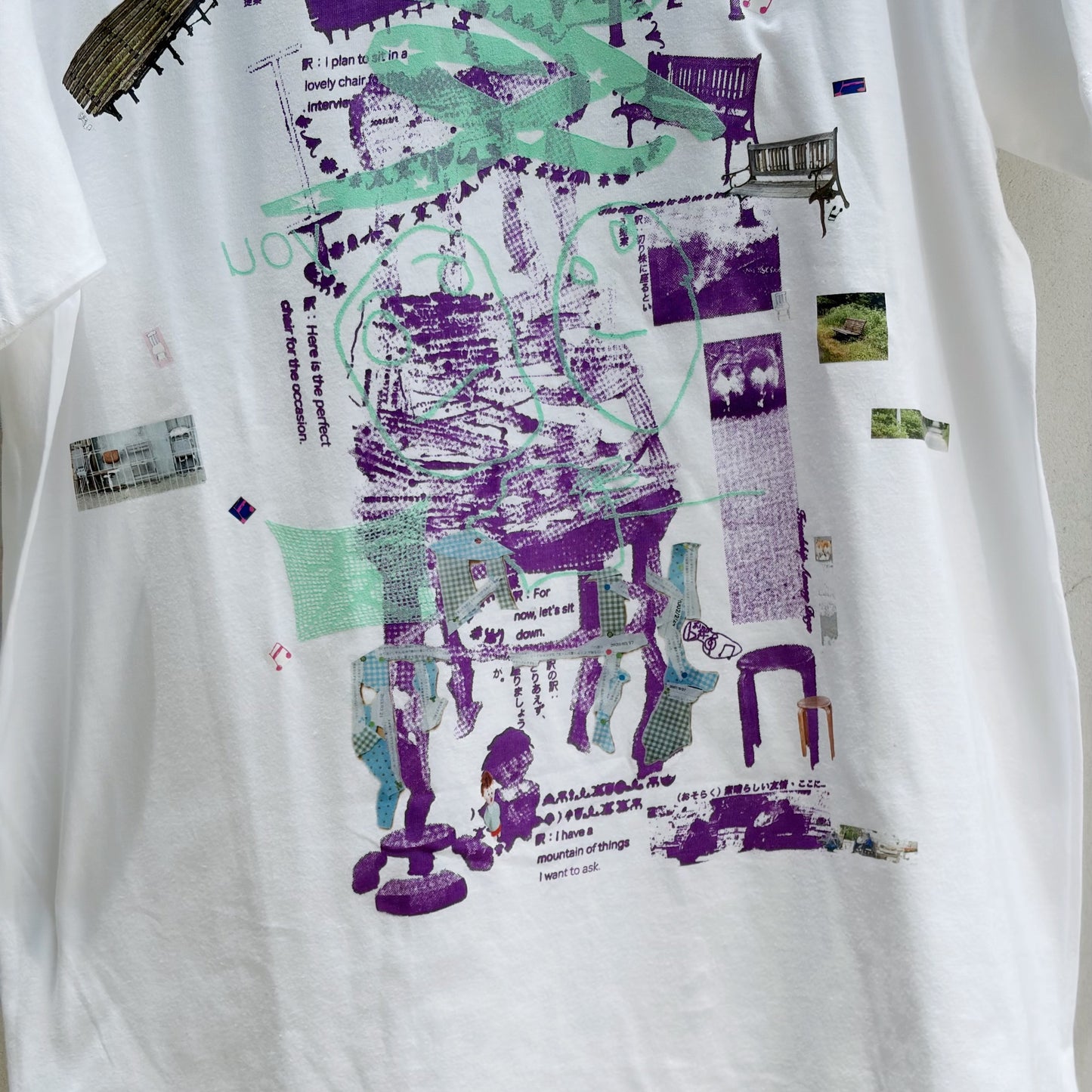 chairs for the interview T-shirt / white / プリントTシャツ