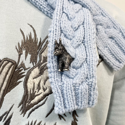 Worry scarf / light blue / ロバパーツケーブルマフラー