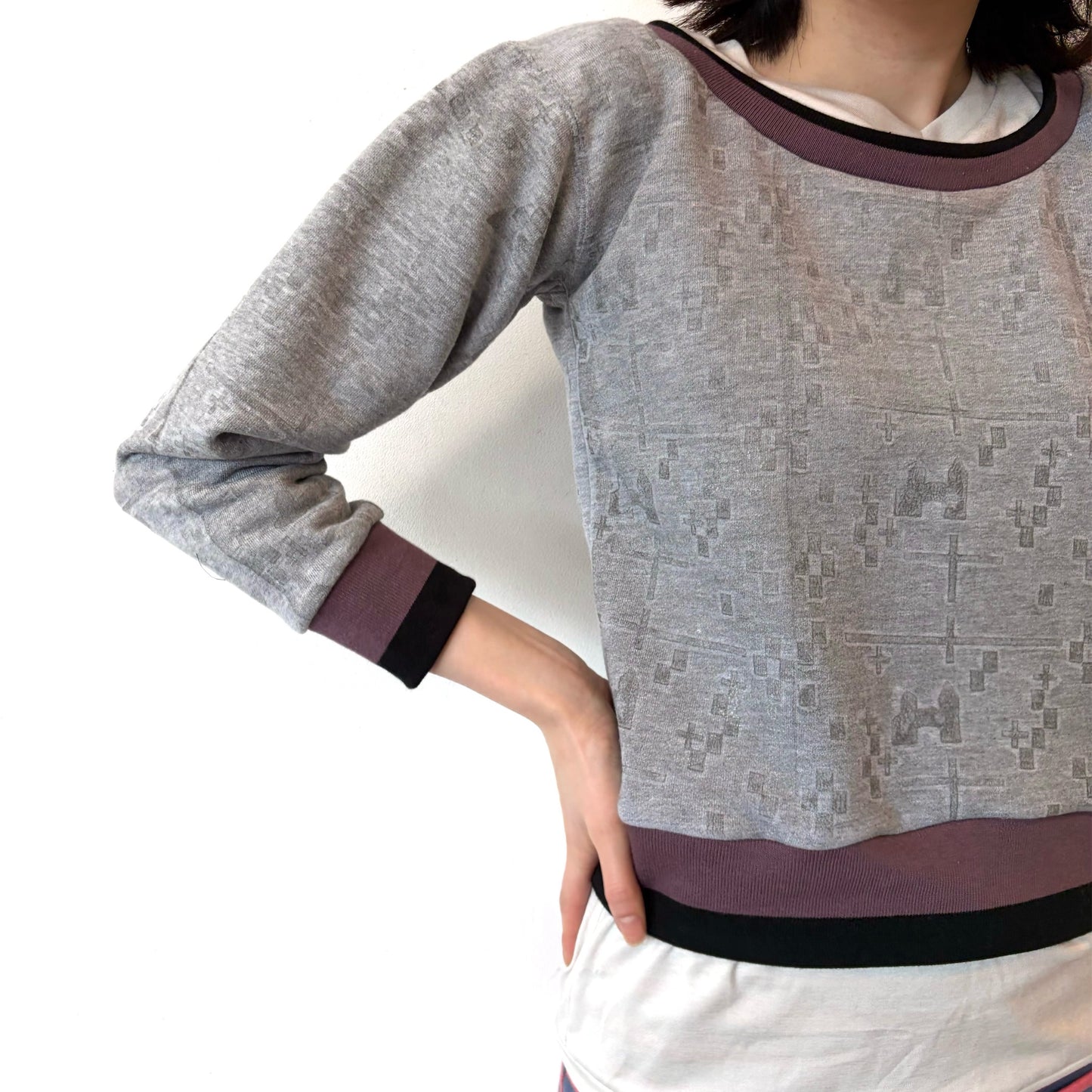 v neck layer sweat / gray / Vネックレイヤーシャツ