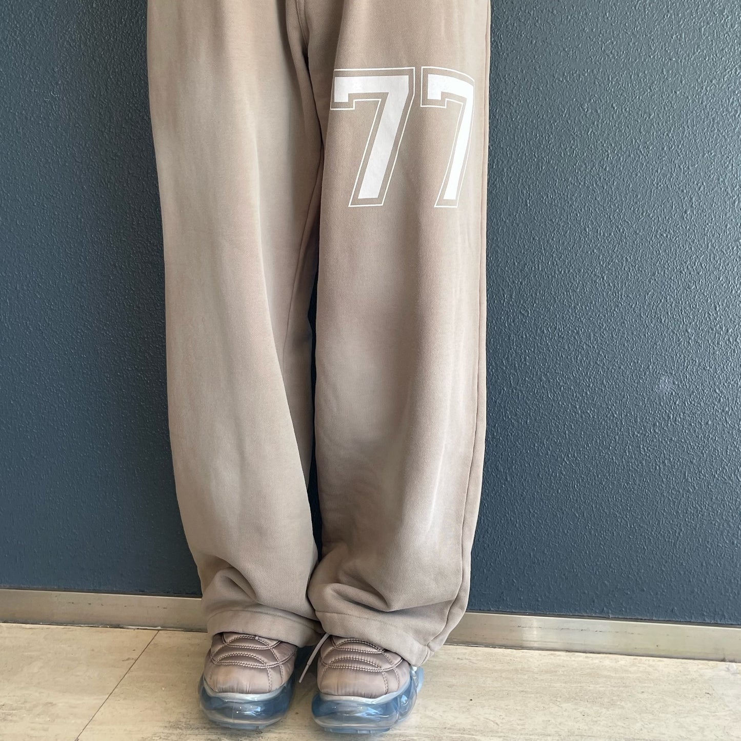 [fa.er.ie] button jersey sweatpants / cocoa / スウェットパンツ