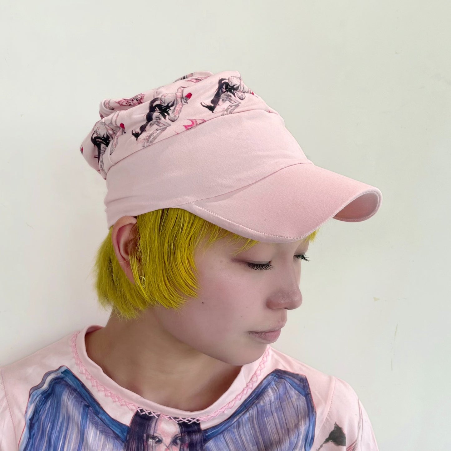 Pink baseball cap / グラフィックキャップ