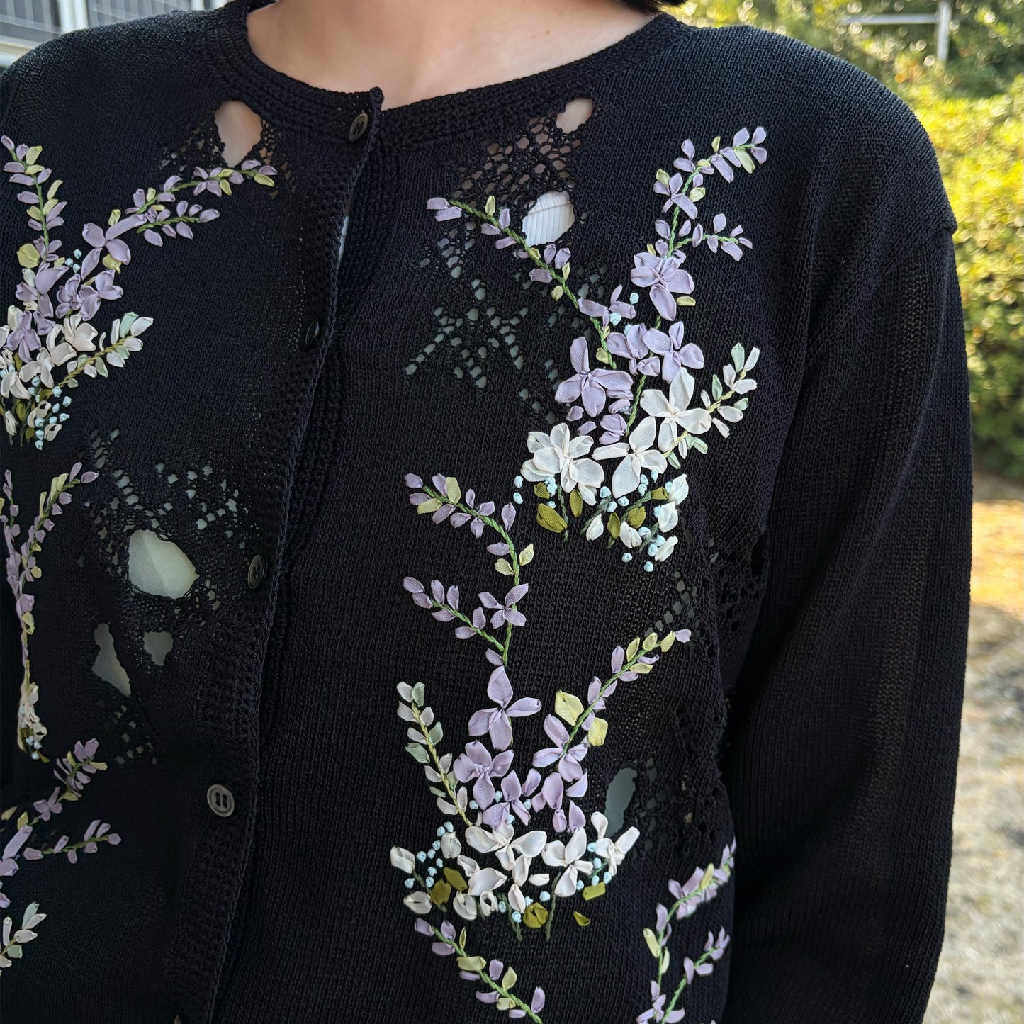 embroidered cardigan / black / 刺繍カーディガン