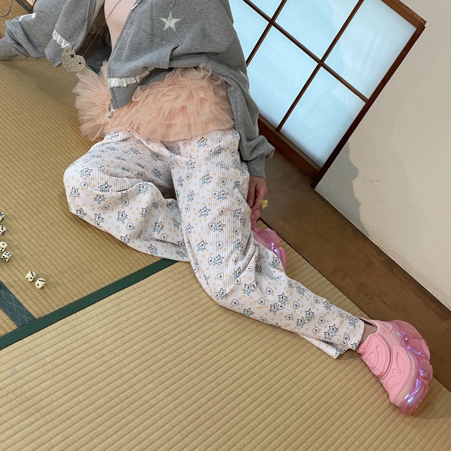 [F.E.E.S] popping heart&star lounge sweat pants / WHITE / プリントサーマルスウェットパンツ