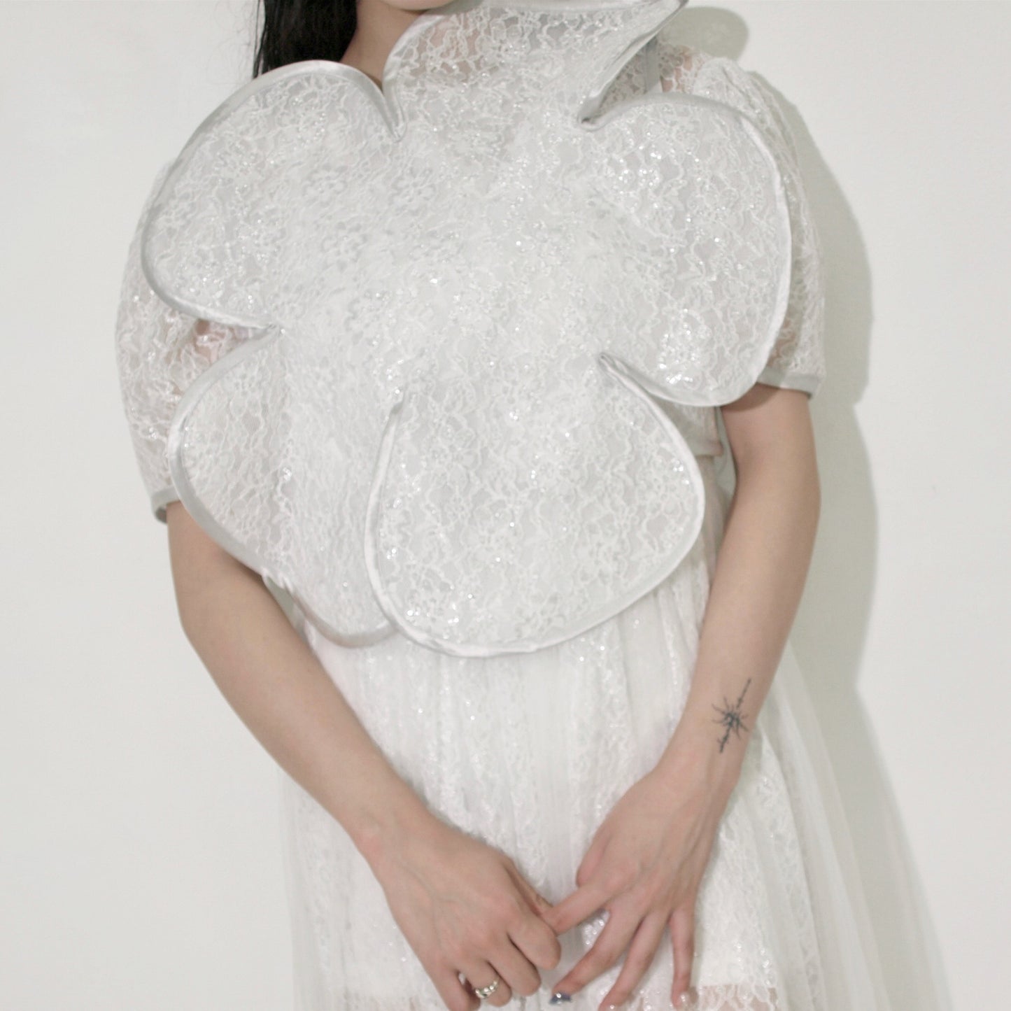 Flower lace top / White / フラワーレーストップ