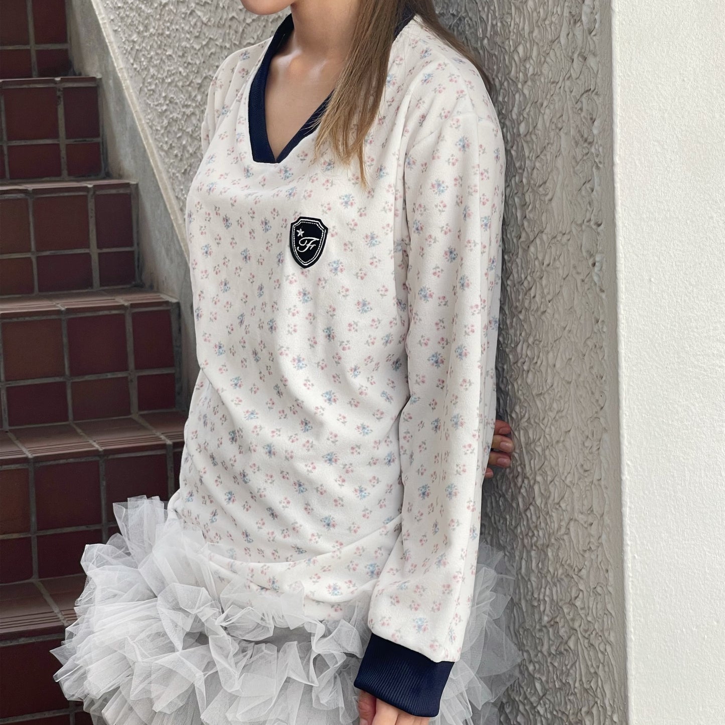 [F.E.E.S] V neck flower terry shirt / IVORY / Vネックプルオーバー