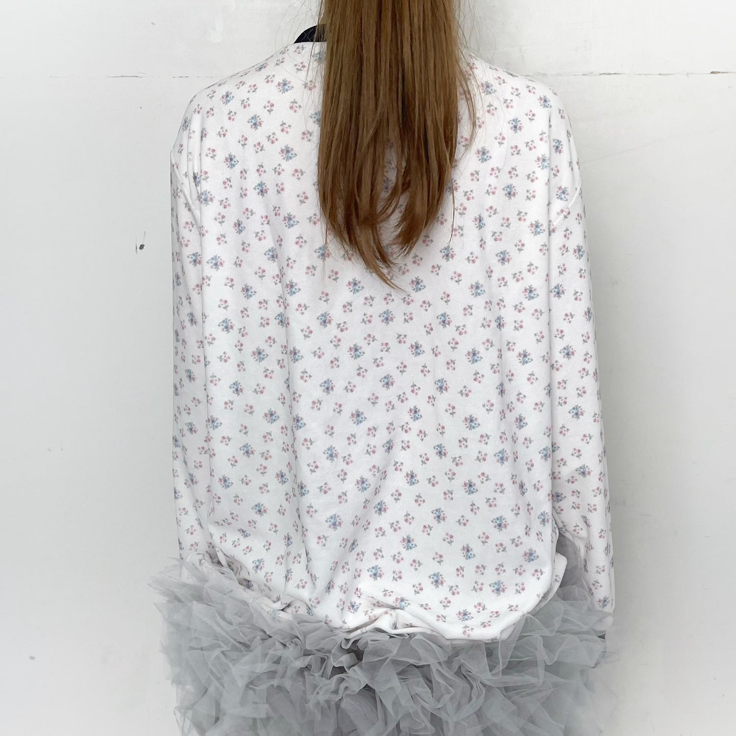 [F.E.E.S] V neck flower terry shirt / IVORY / Vネックプルオーバー