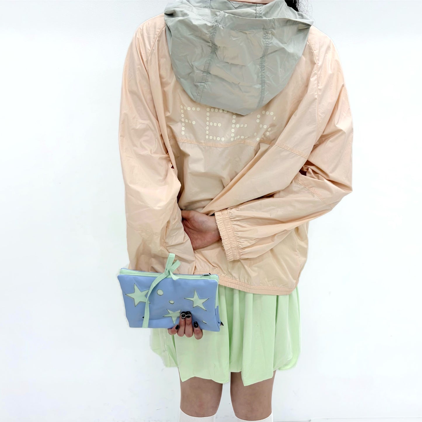 [F.E.E.S] color block windbreaker / apricot / ナイロンウィンドブレーカー