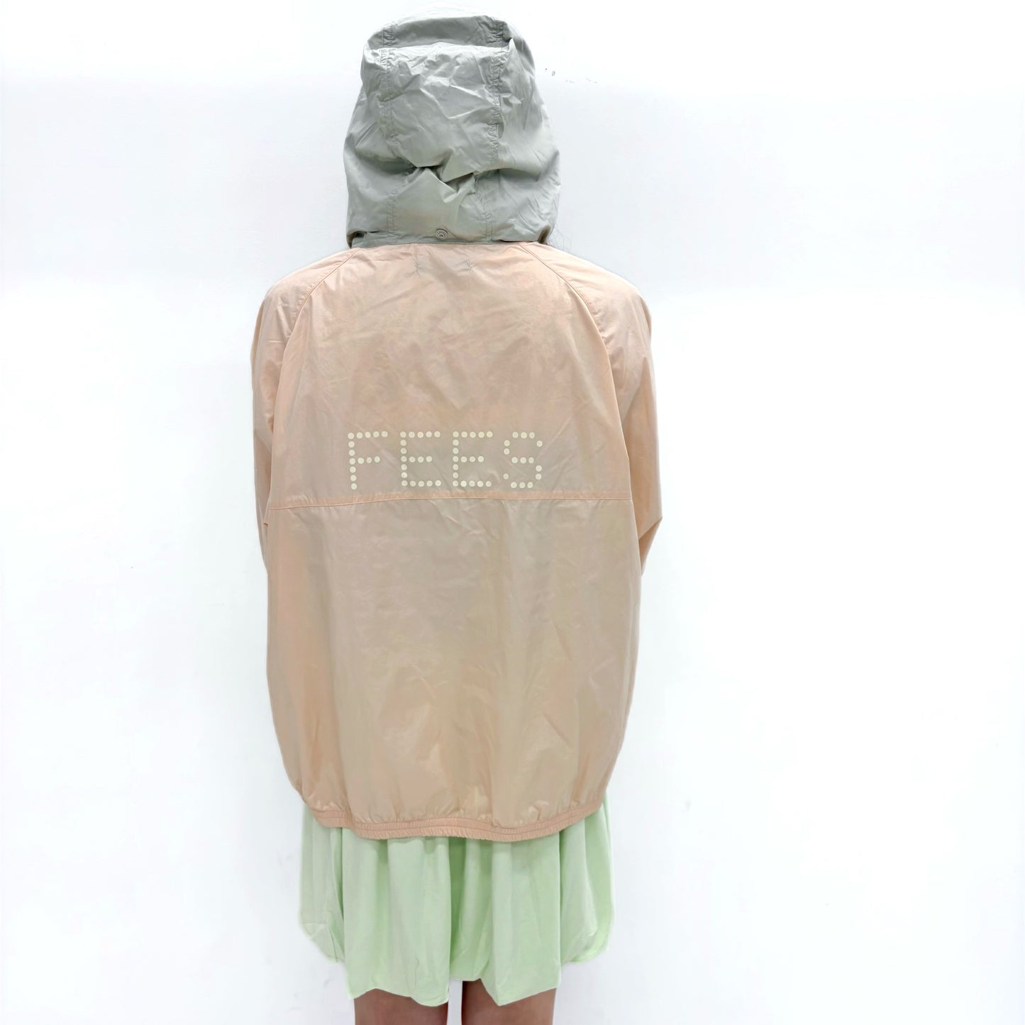 [F.E.E.S] color block windbreaker / apricot / ナイロンウィンドブレーカー