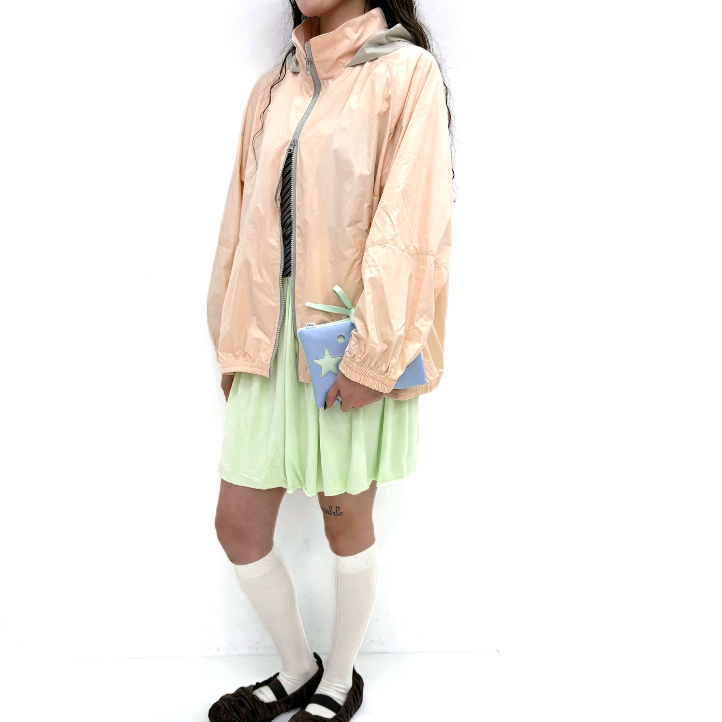 [F.E.E.S] color block windbreaker / apricot / ナイロンウィンドブレーカー