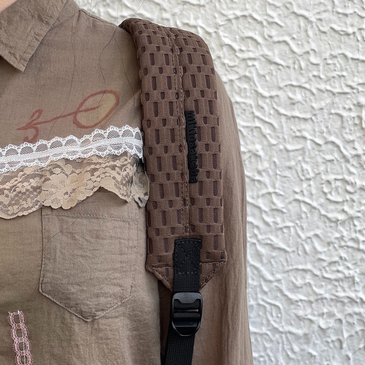 TWISTED BACK PACK / BROWN / ツイストバックパック