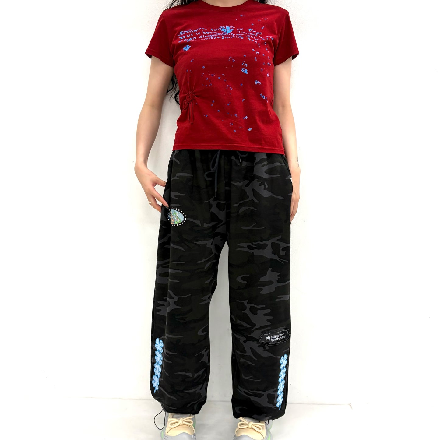 Glittered Spiral Ruched Top / Red / グラフィックプリントTシャツ