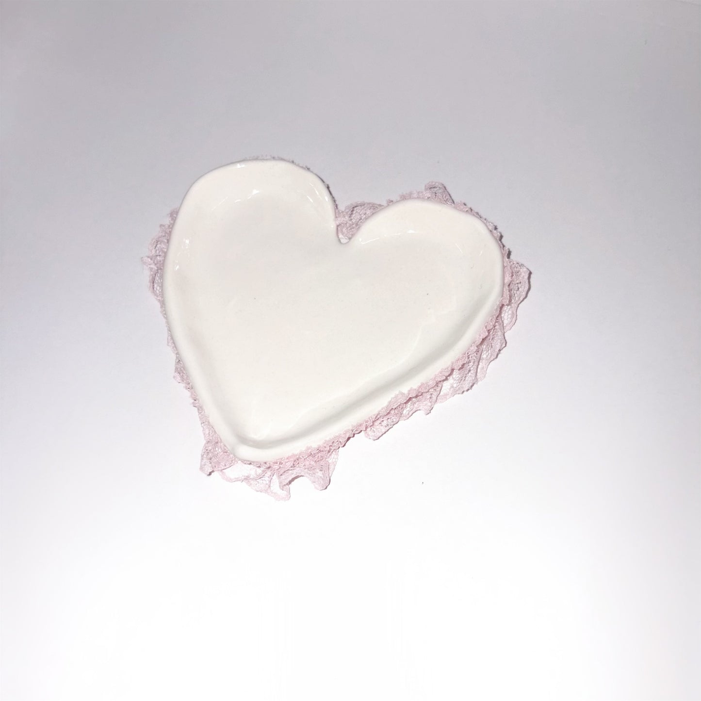 Strawberry cream incense holder / red / ストロベリーのお香立て