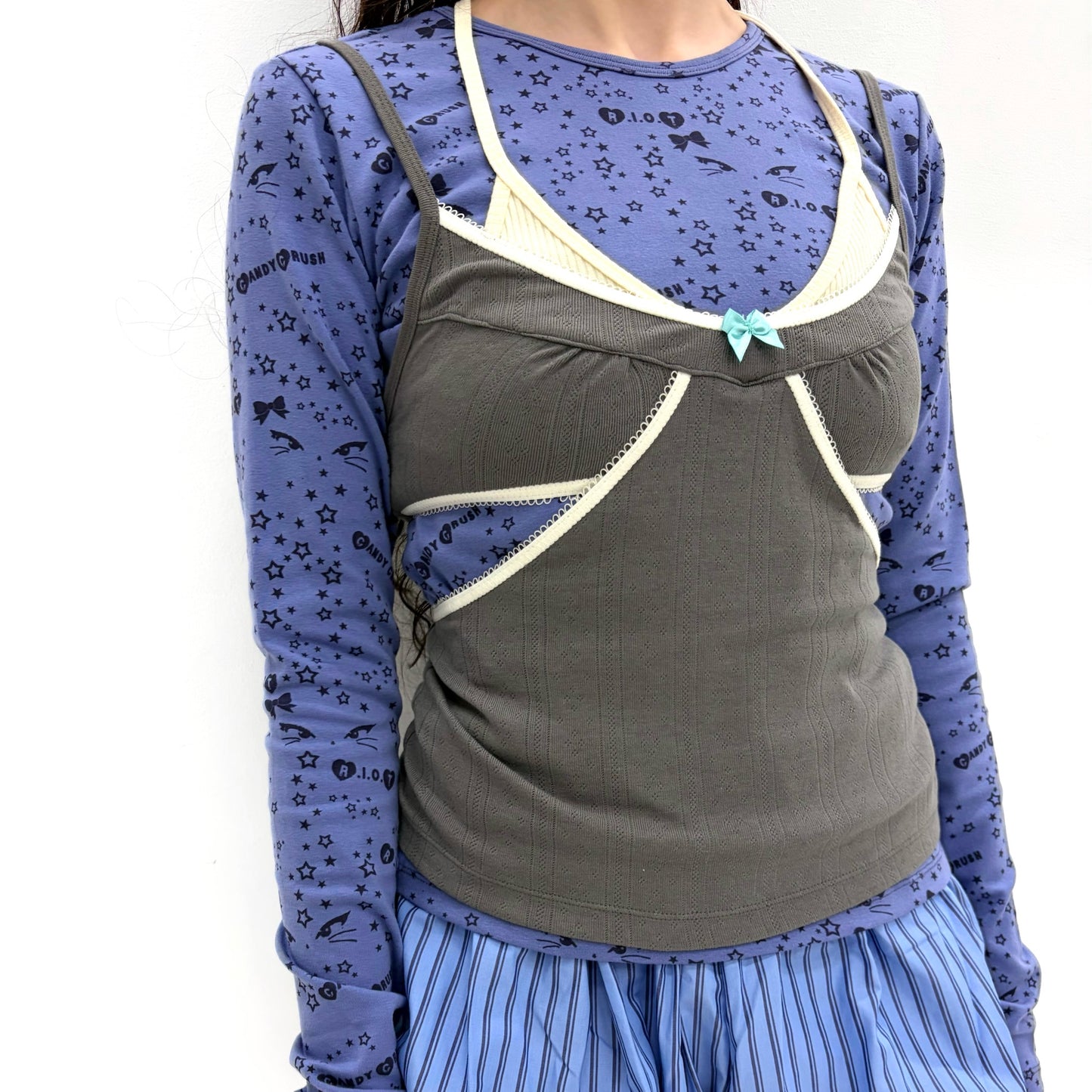 [fa.er.ie] petite chambre camisole / charcoal / カッティングキャミソール