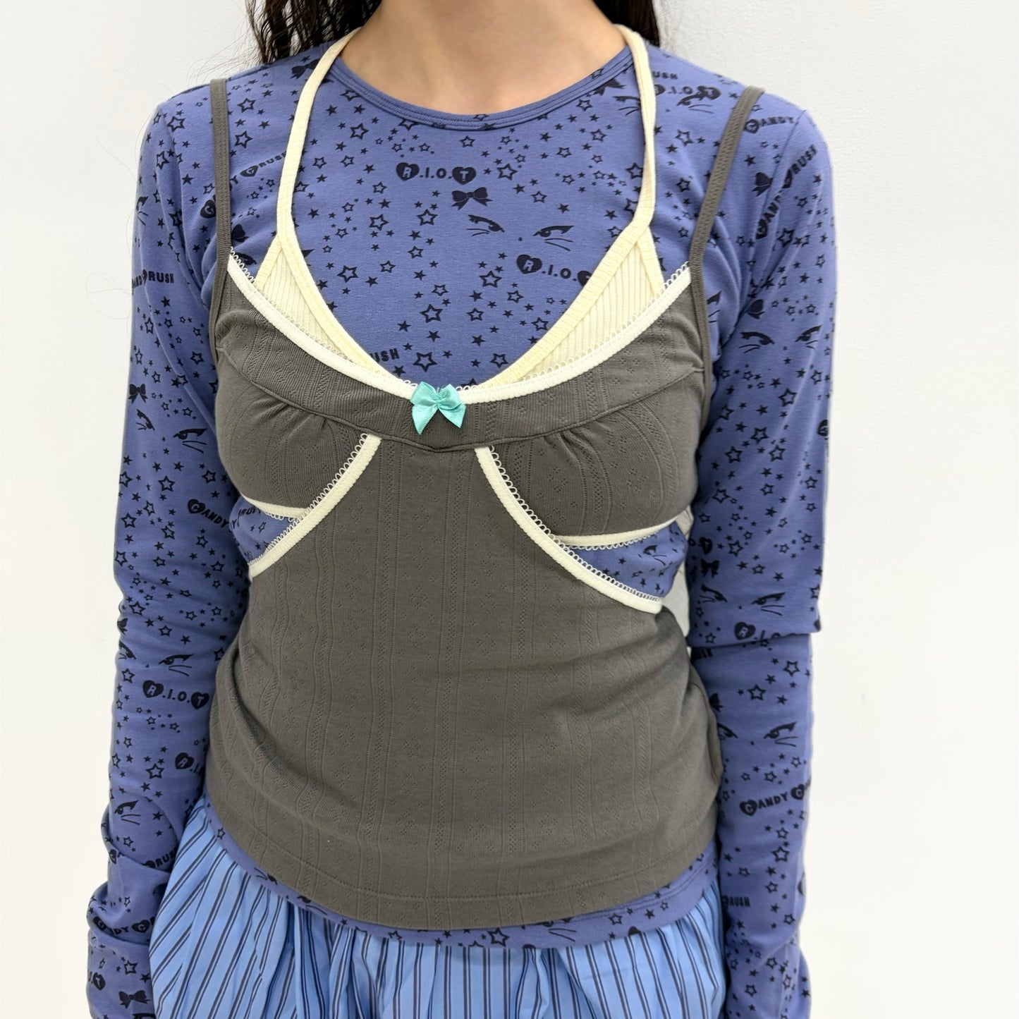 [fa.er.ie] petite chambre camisole / charcoal / カッティングキャミソール