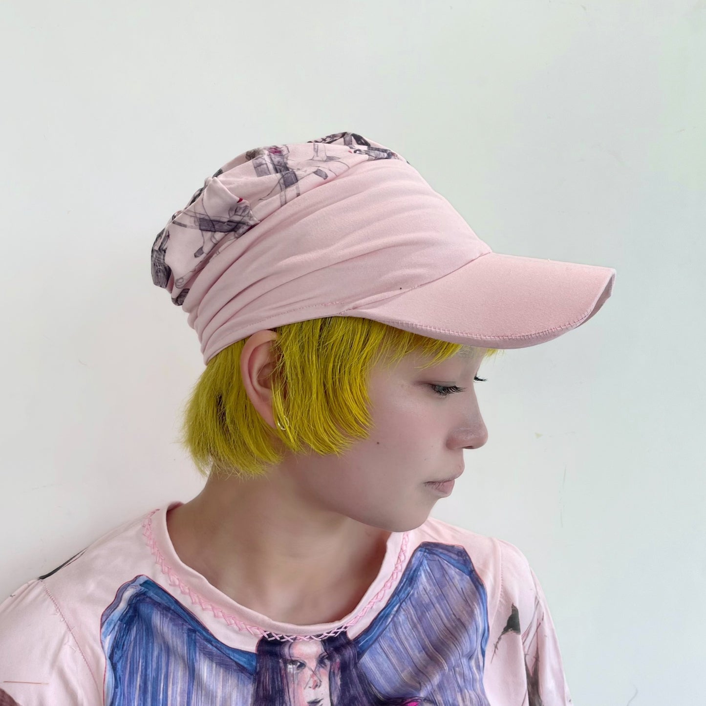 Pink baseball cap / グラフィックキャップ