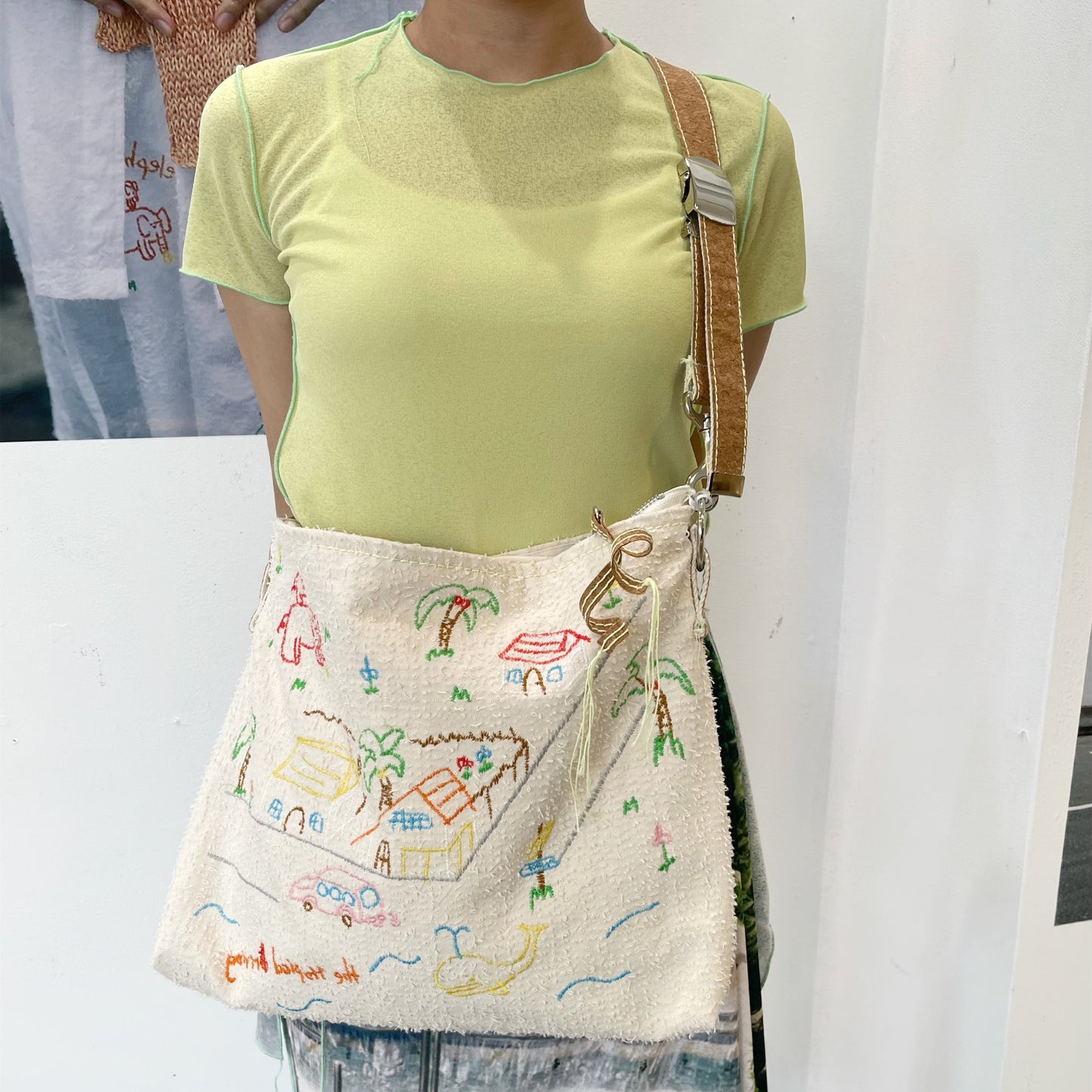 embroidery bag / white / 刺繍バッグ