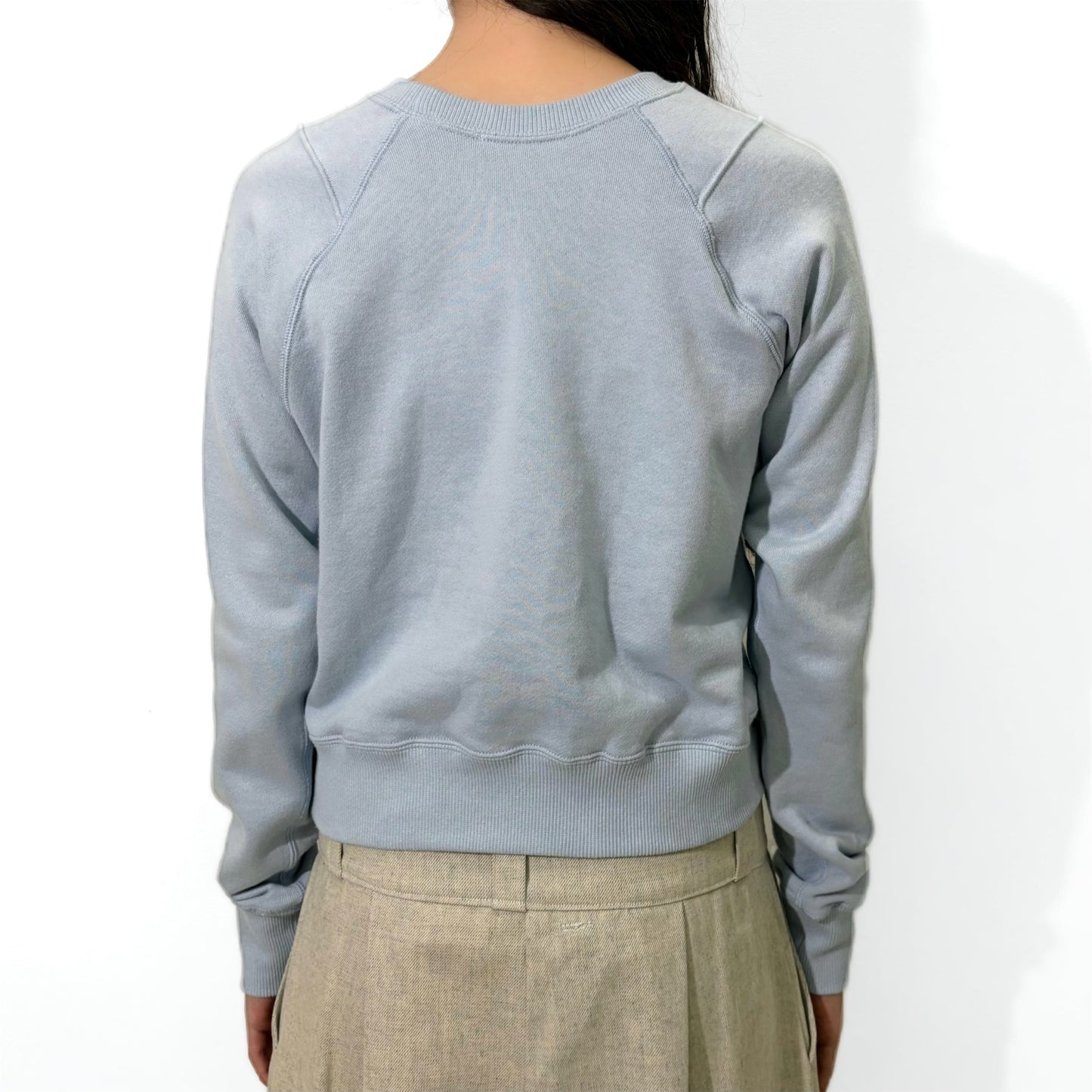 BRA CODE RAGLAN SWEATSHIRT REGULAR / LIGHT BLUE / グラフィックラグランスウェット