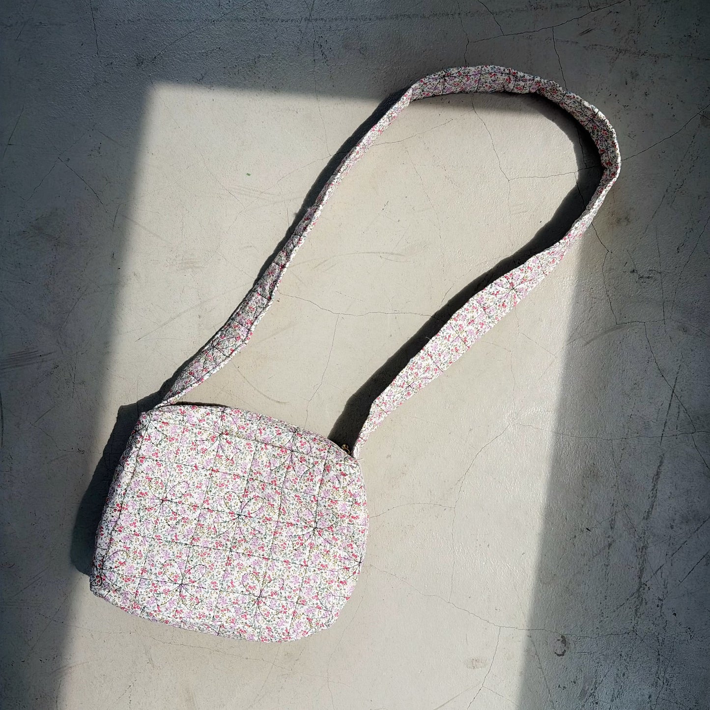 square shoulder bag / Flower / キルティングショルダーバッグ