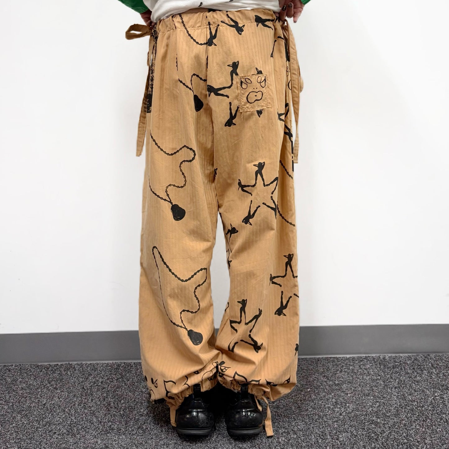 【GATEANDO POR TUS NUBES】NUBES PANTS / BEIGE / プリントパンツ