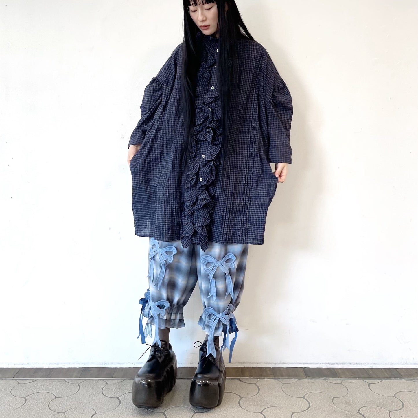 RUFFLE HALF SLEEVE SHIRT / NAVY / フリルシャツ