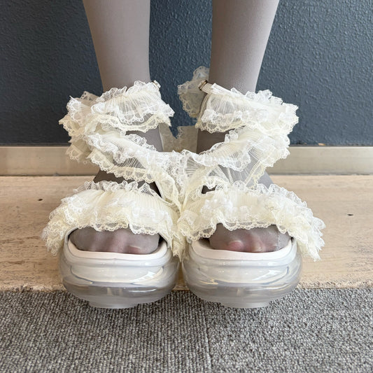 FRILL FRILL MOON / WHITE / フリルレースサンダル
