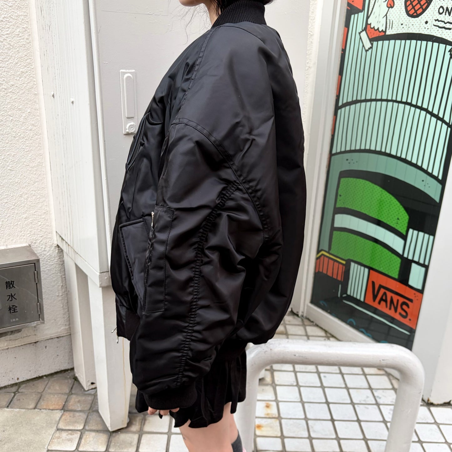 [F.E.E.S] patch bomber padded jacket / black / リバーシブルダウンジャケット