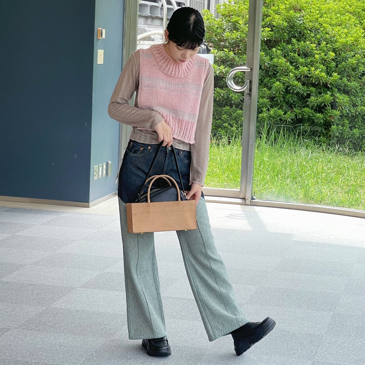 top / brown / トップ