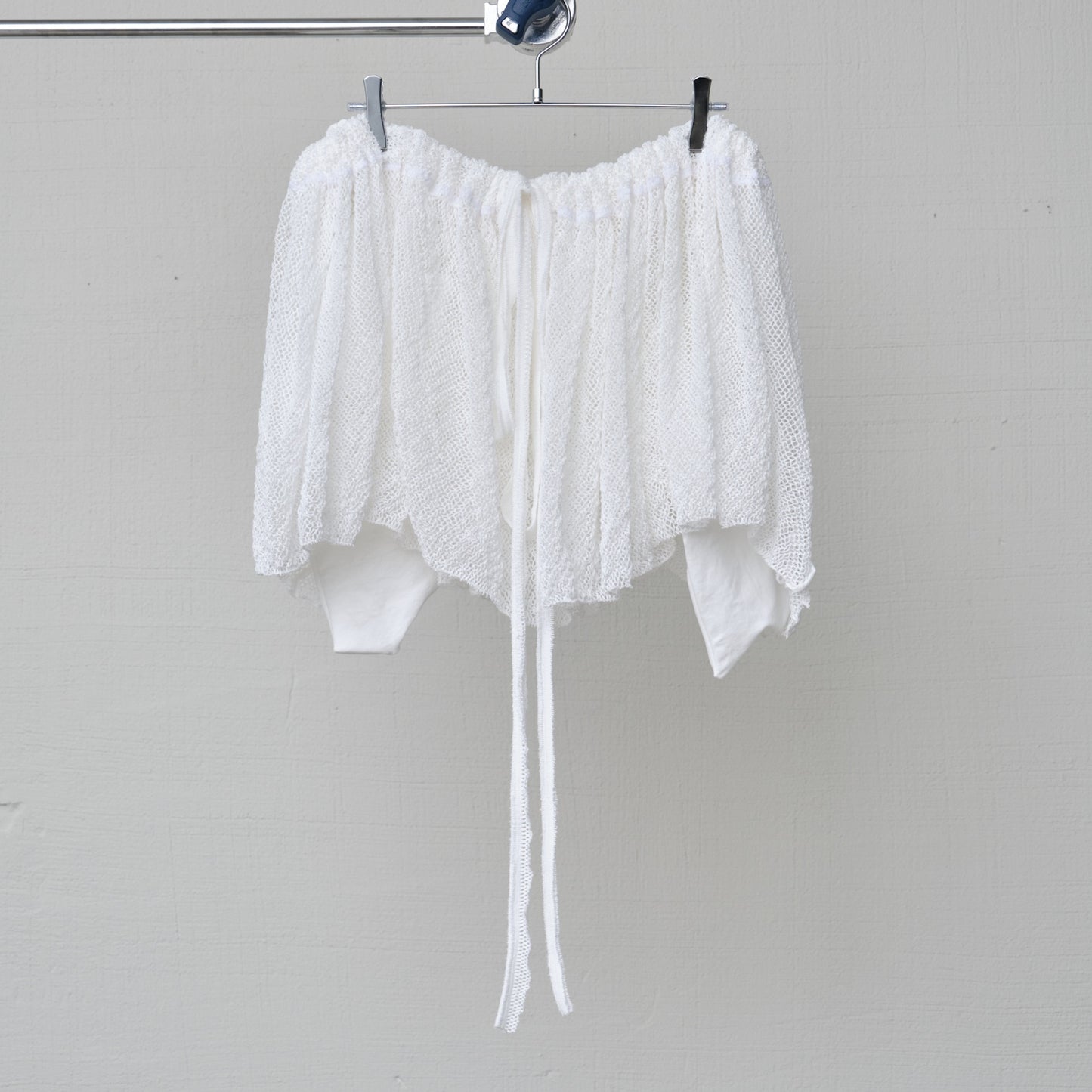 ONE-SIZE-FITS-HUMAN SKIRT / WHITE / メッシュニットスカート