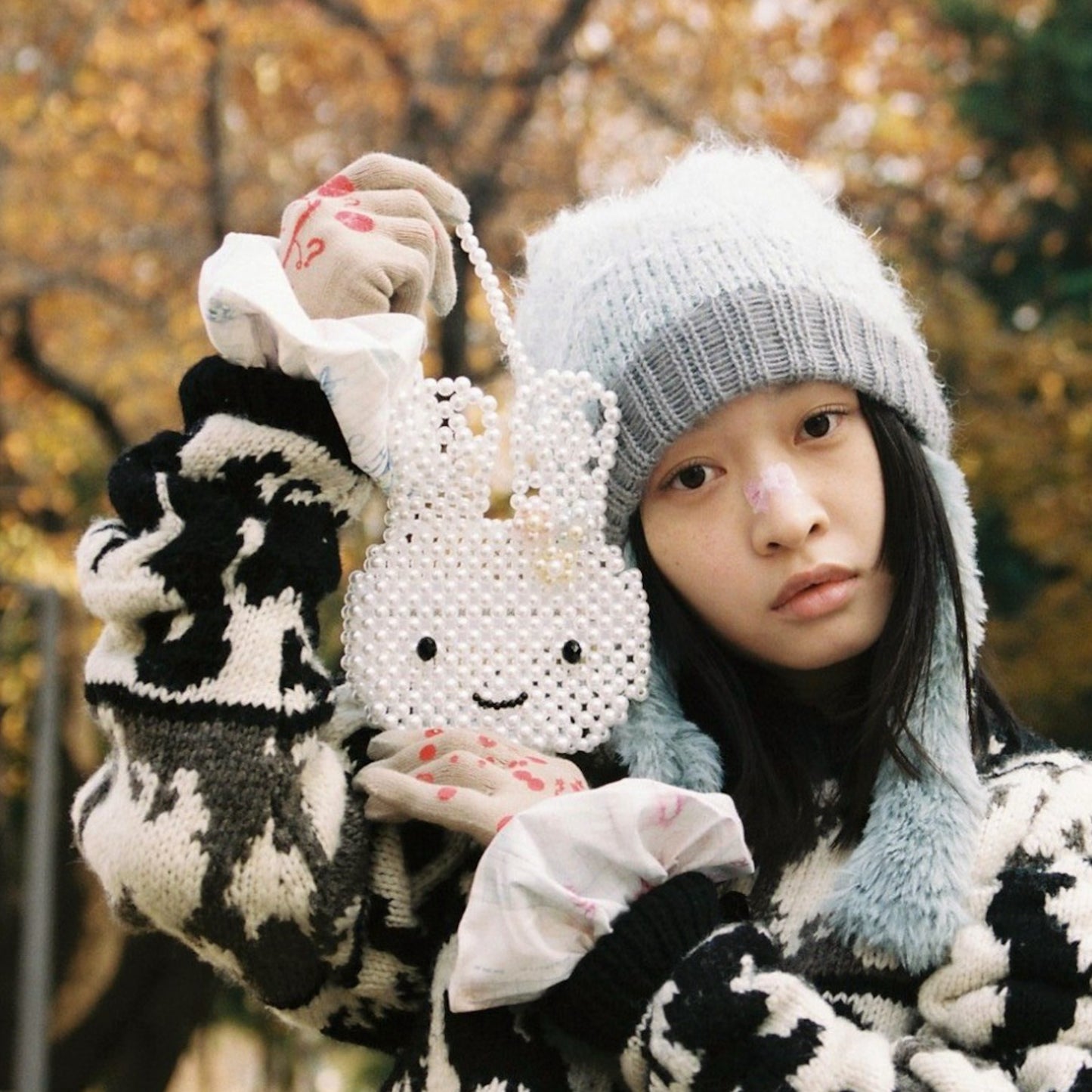 X YOUNGART] KIDDY Beads Mini Bag / White / ビーズミニバッグ