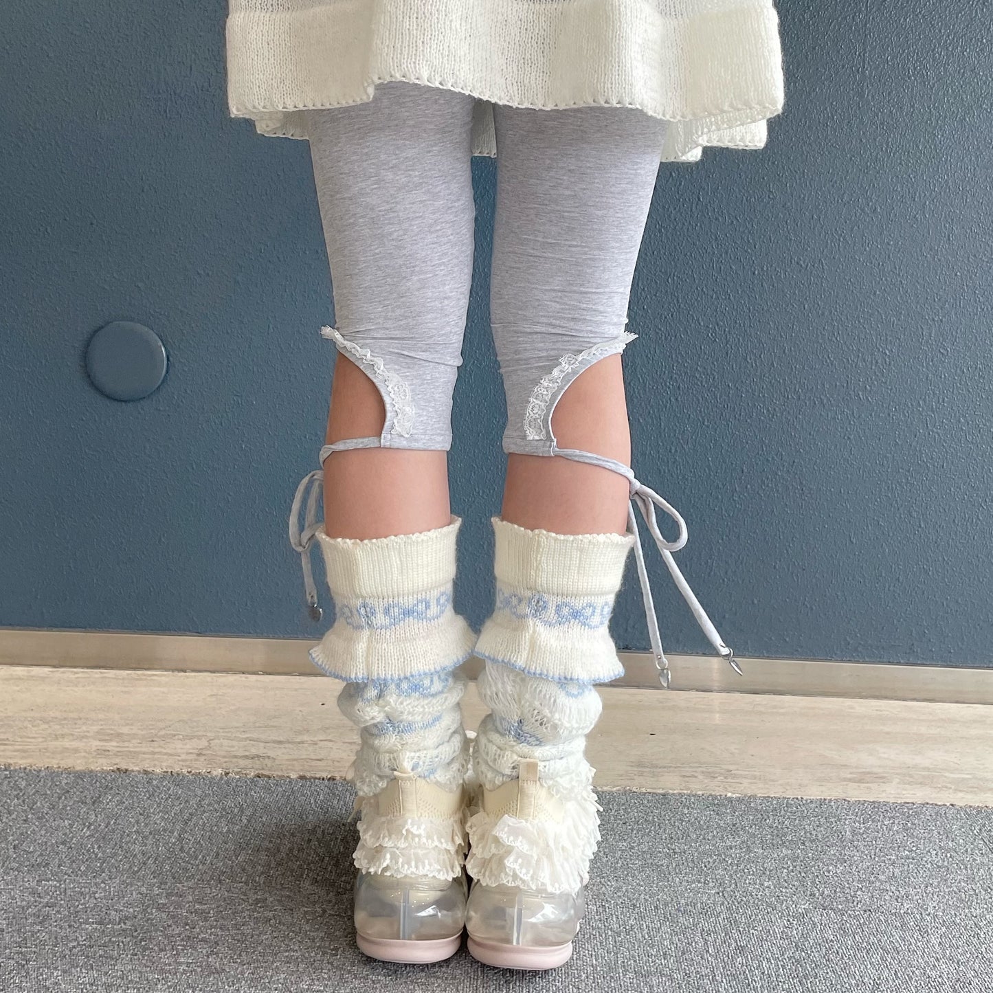 Long leggings / Gray / レーストリミングレギンス