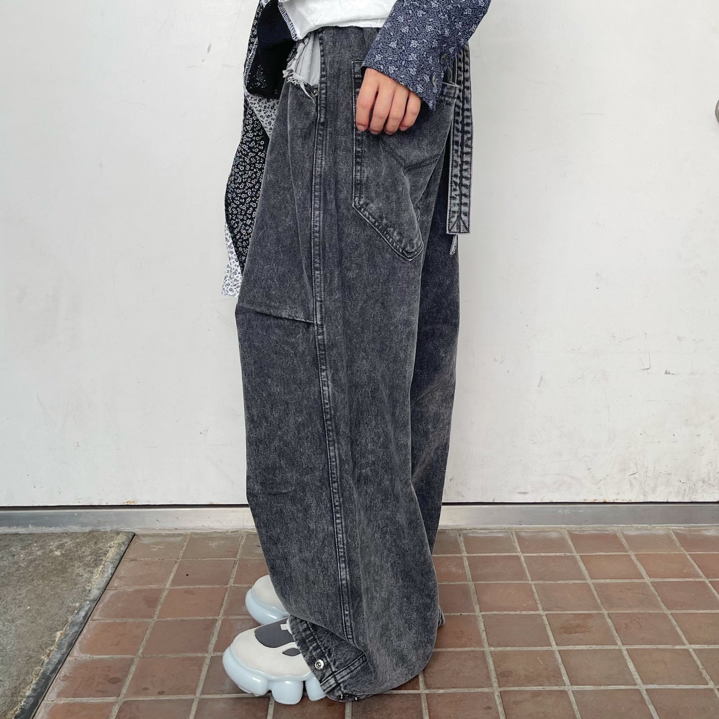 [fa.er.ie] cut-off denim maxi pants / black / カットオフデニム